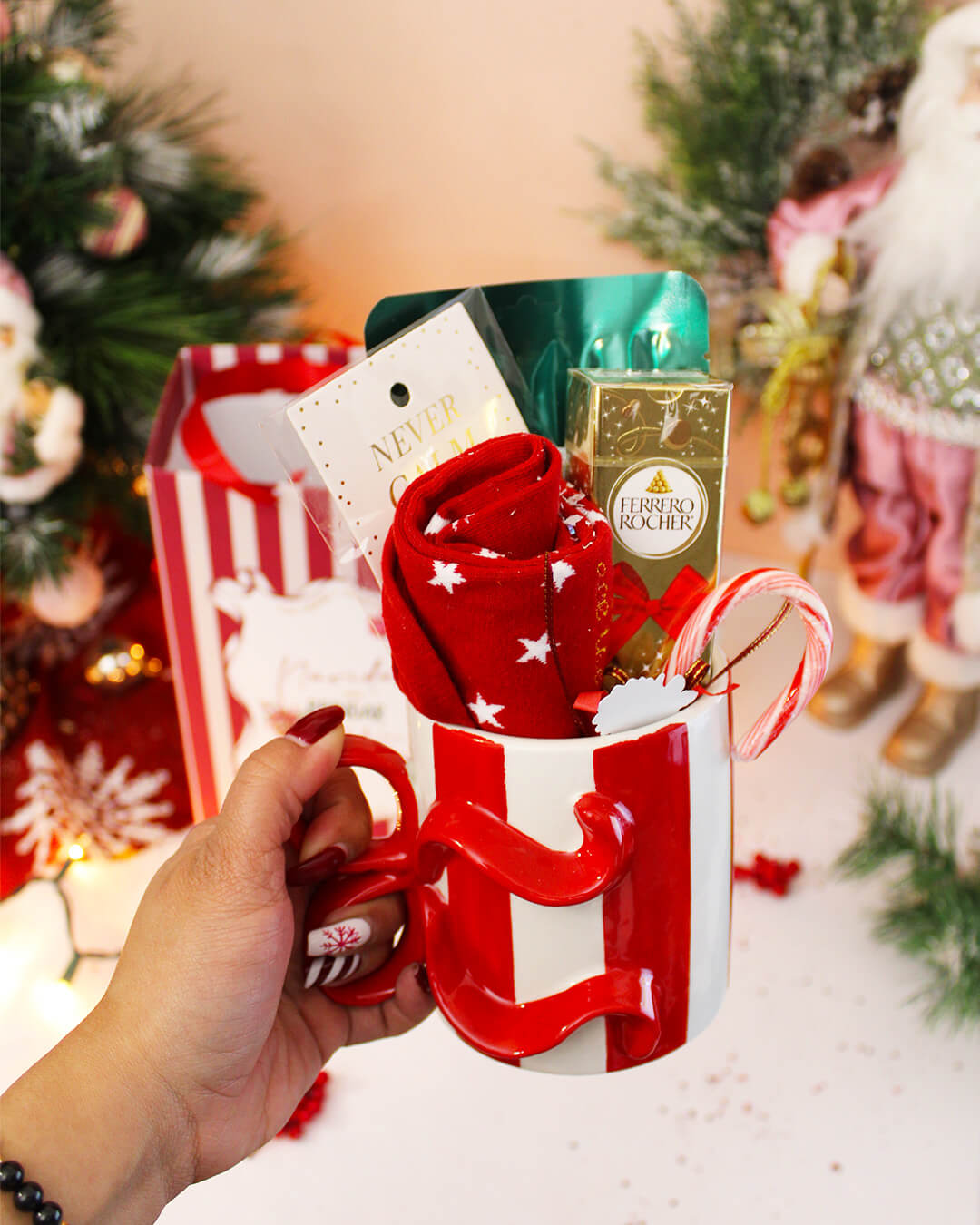 MERRY LITTLE CHRISTMAS - READY TO GO GIFT